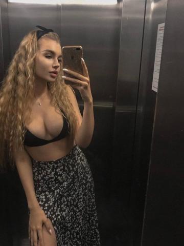 Карина Приват Блондинка фото 3